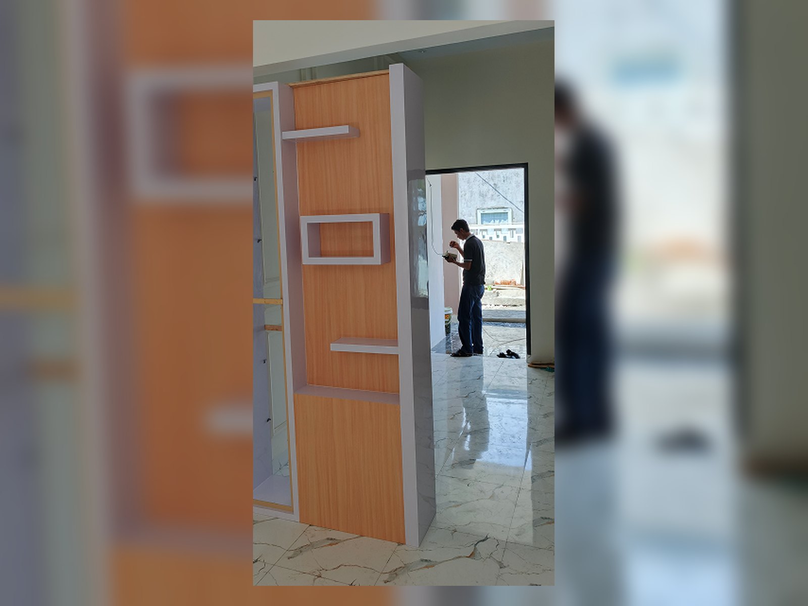 Partisi rak custom rumah hunian Jalan Majang