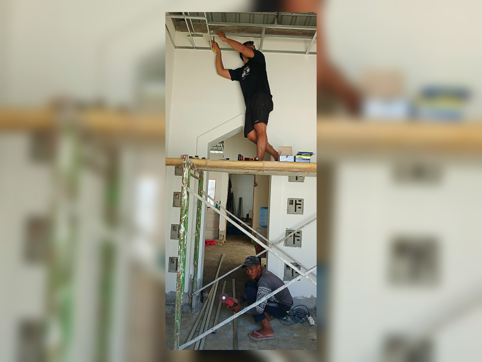 Progres pekerjaan plafon rumah hunian Jalan Majang